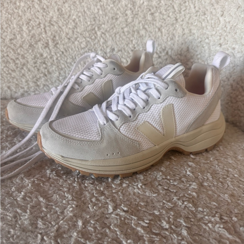 Veja Women's White and Tan Sneakers